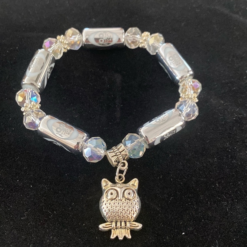 Beaded Bracelet w/ Charm